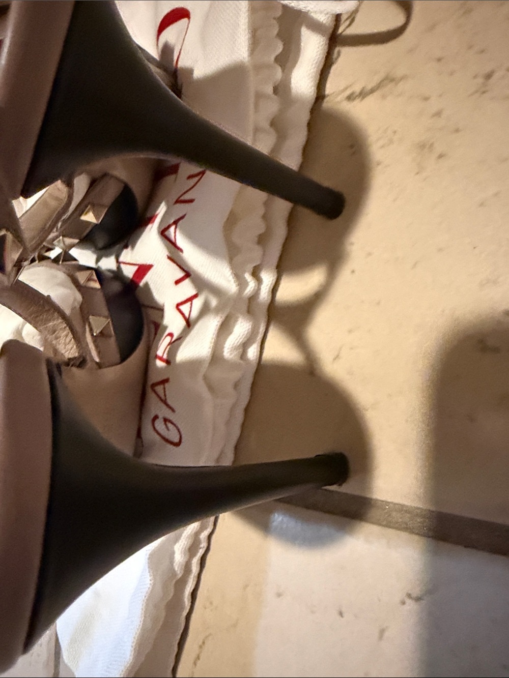 Valentino Black Pointed Rockstud Slingback Pumps with Nude Trim - Picture 13 of 14